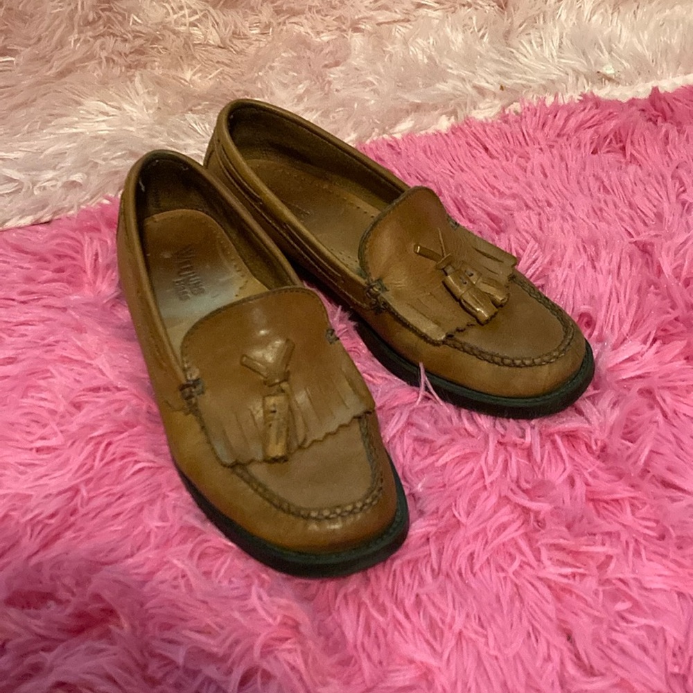 Bass Weejuns Marietta II in discontinued dark tan leather loafer size 7